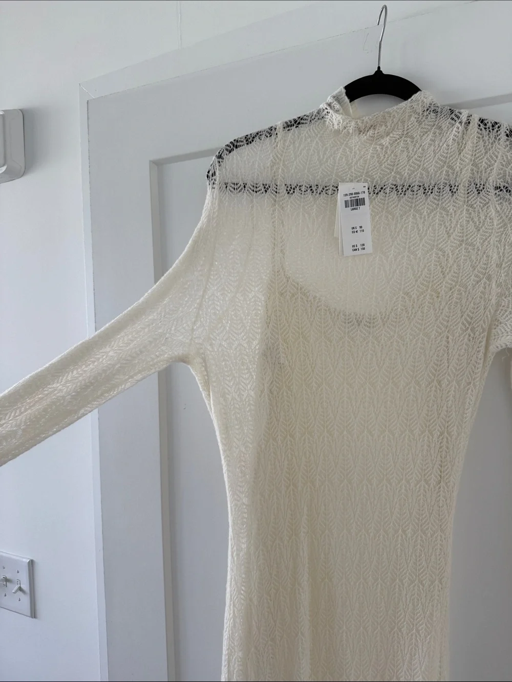 NWT Women's Cream Long Sleeve Knit Maxi Dress